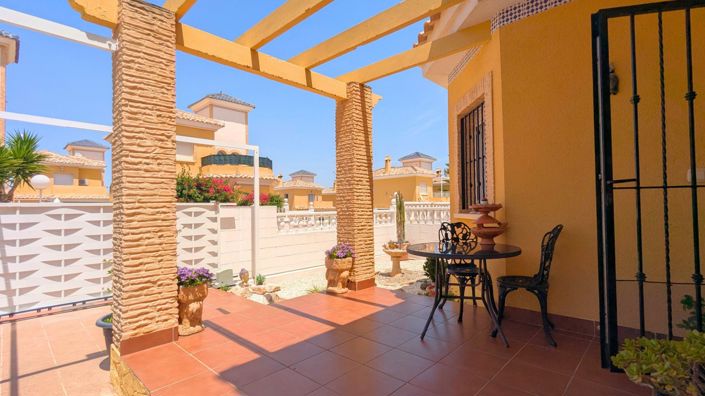 Image No.9-Villa de 2 chambres à vendre à Alicante