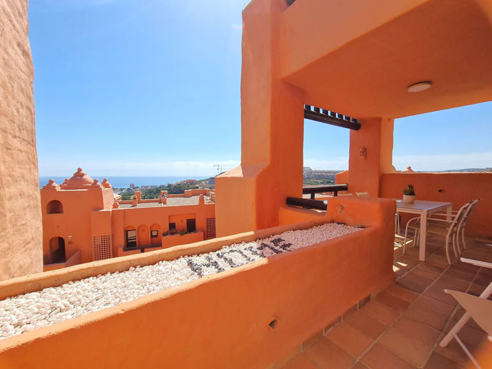 Image No.8-2 Bed Apartment for sale