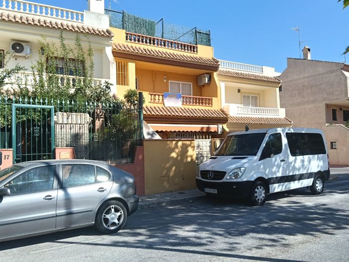 Image No.1-3 Bed Apartment for sale