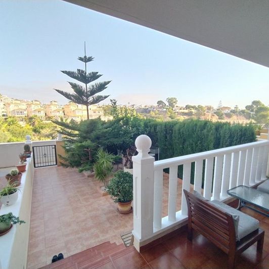 Image No.2-Appartement de 2 chambres à vendre à Orihuela Costa