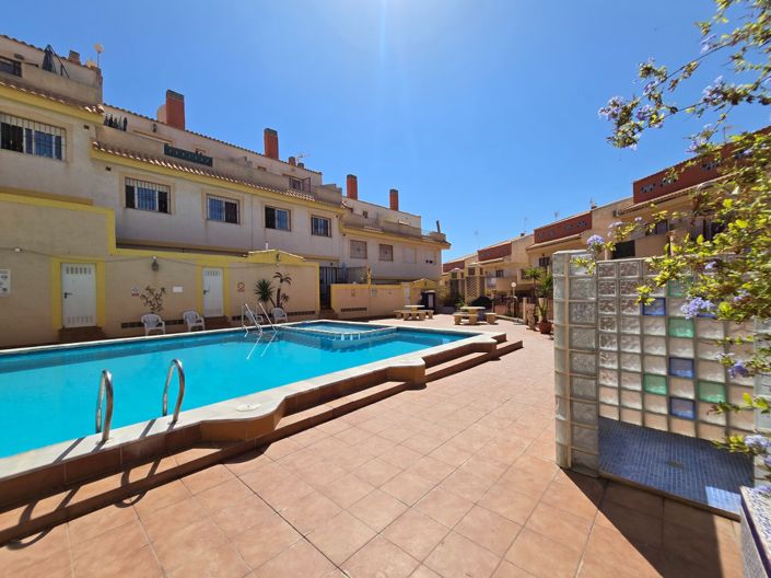 Image No.27-2 Bed Apartment for sale