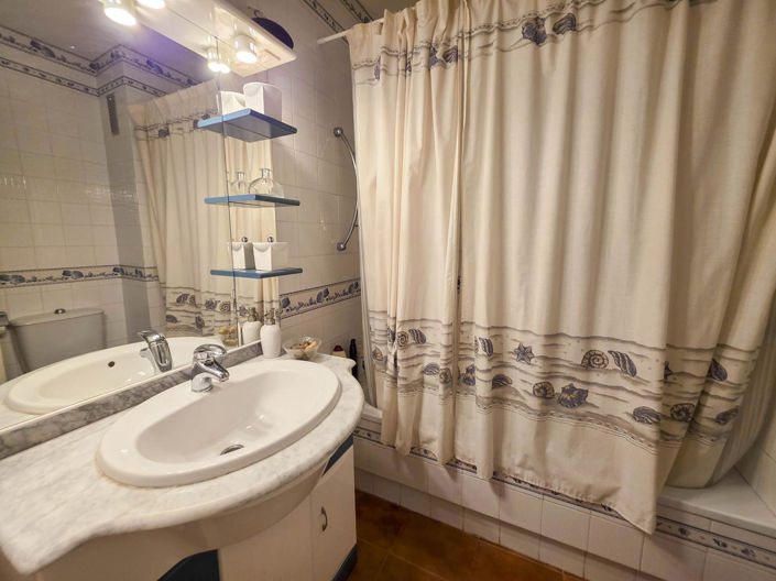 Image No.9-Maison de ville de 3 chambres à vendre à Casares