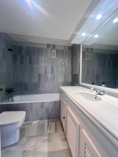 Image No.15-Penthouse de 2 chambres à vendre à Estepona