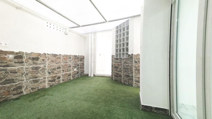 Image No.10-3 Bed Apartment for sale