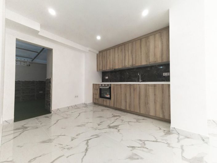 Image No.7-3 Bed Apartment for sale