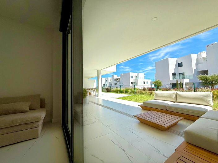 Image No.8-2 Bed Apartment for sale