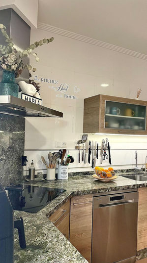 Image No.16-4 Bed House for sale