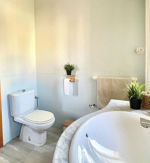 Image No.30-4 Bed House for sale