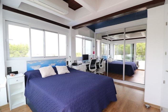 Image No.17-3 Bed Villa for sale