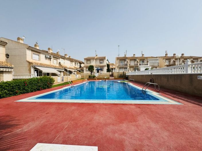 Image No.34-3 Bed Duplex for sale