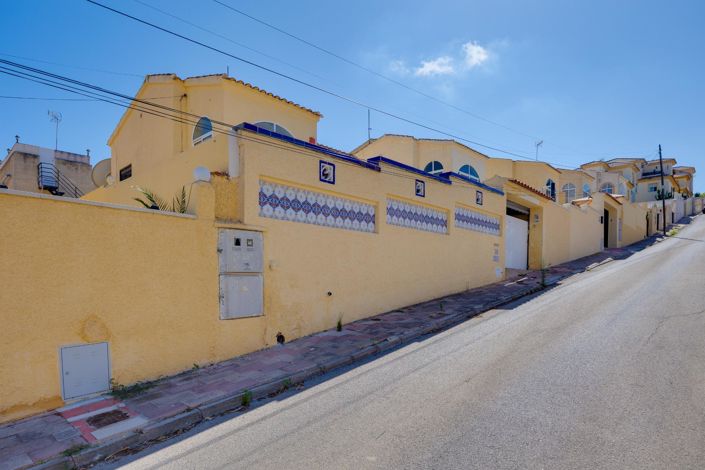 Image No.49-3 Bed Villa for sale