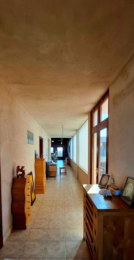 Image No.21-8 Bed House for sale