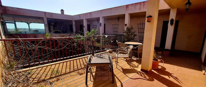 Image No.47-8 Bed House for sale