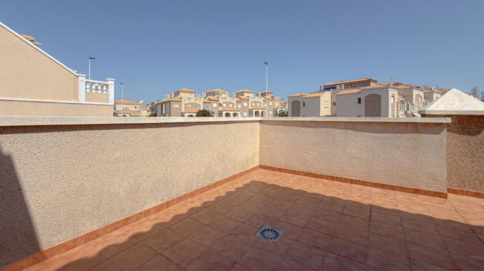 Image No.2-Maison de ville de 3 chambres à vendre à Torrevieja