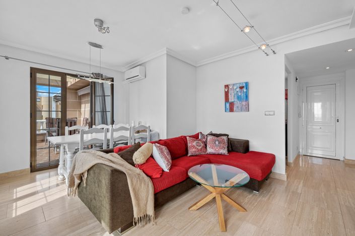 Image No.10-3 Bed Apartment for sale