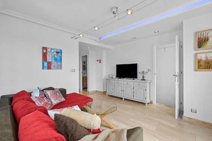 Image No.8-3 Bed Apartment for sale