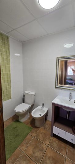 Image No.35-2 Bed Townhouse for sale