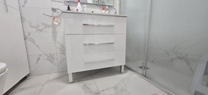 Image No.19-4 Bed House for sale