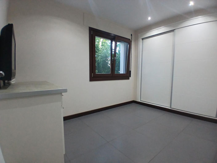 Image No.11-4 Bed House for sale