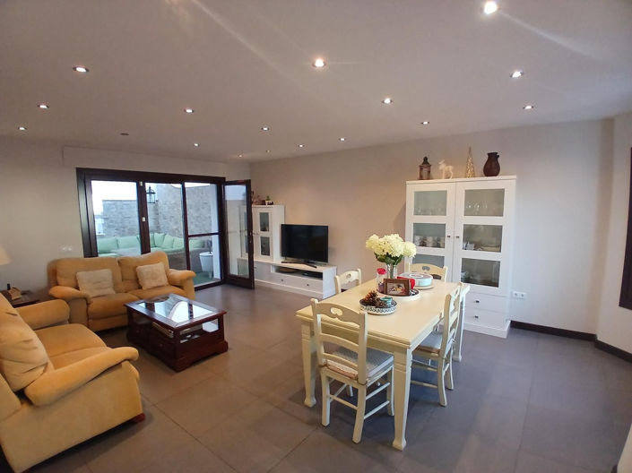 Image No.22-4 Bed House for sale