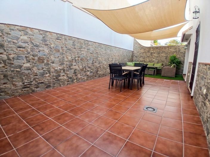 Image No.30-Villa de 4 chambres à vendre à Fuengirola