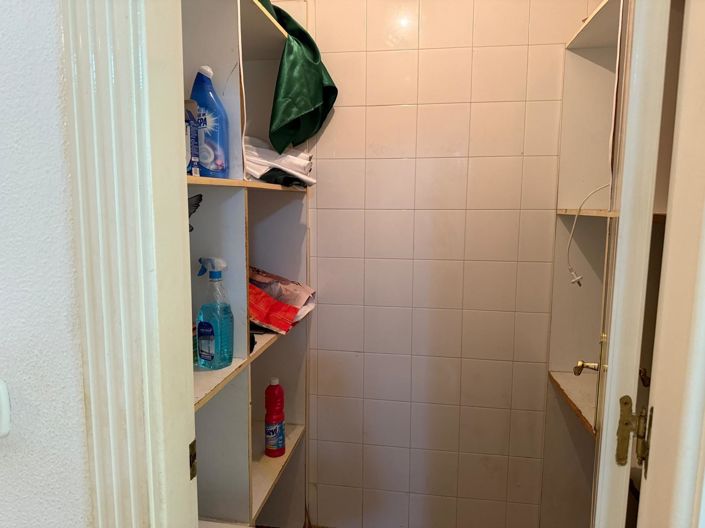 Image No.15-5 Bed Apartment for sale