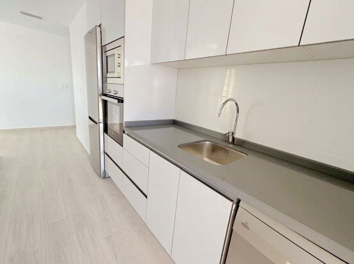 Image No.13-3 Bed Apartment for sale