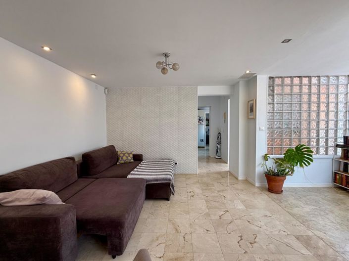 Image No.23-5 Bed Villa for sale