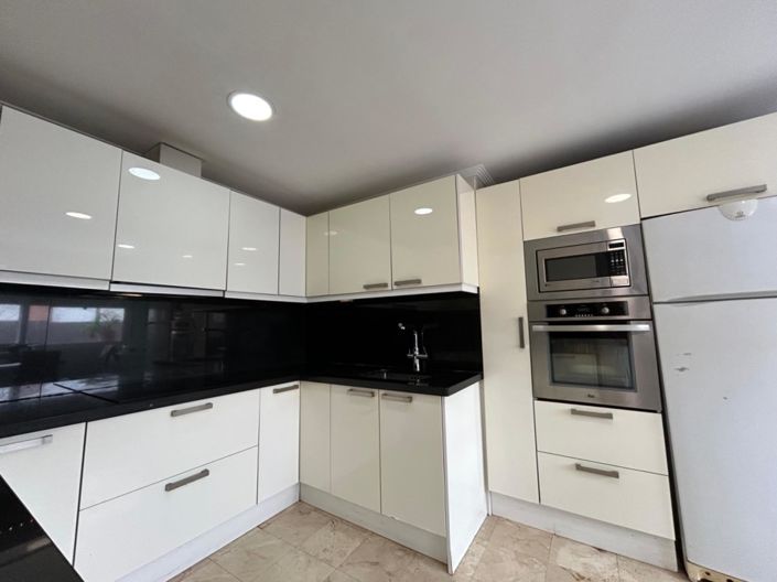 Image No.30-5 Bed Villa for sale