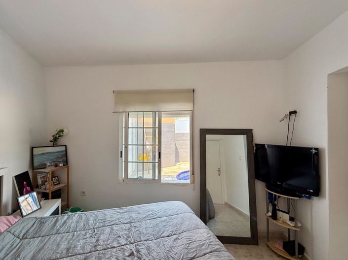 Image No.39-5 Bed Villa for sale