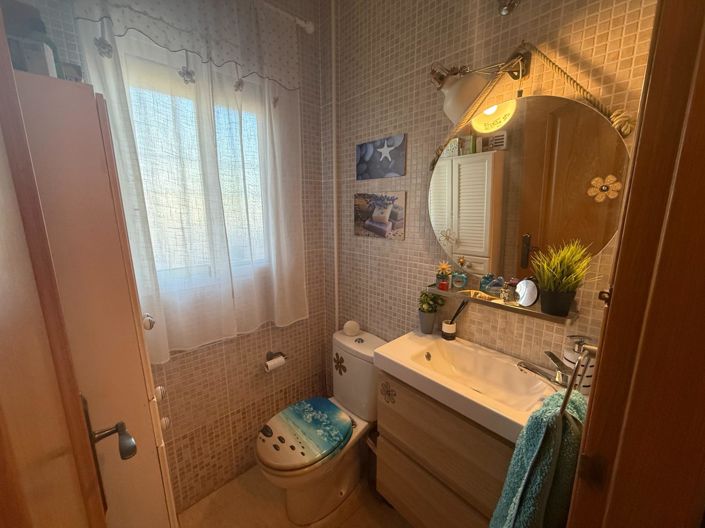 Image No.16-3 Bed House for sale