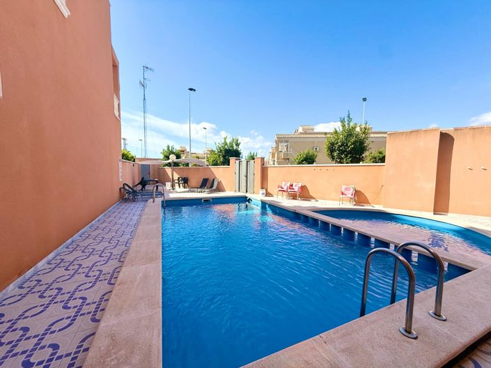 Image No.39-3 Bed House for sale