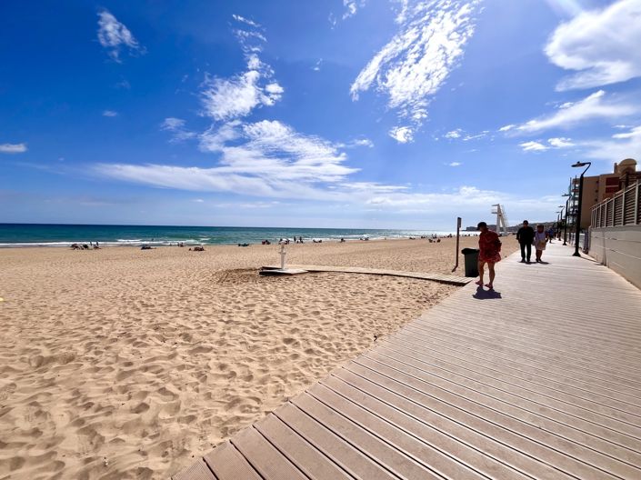 Image No.3-2 Bed Townhouse for sale