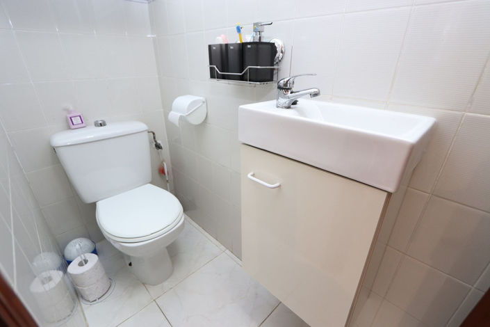 Image No.12-3 Bed House for sale