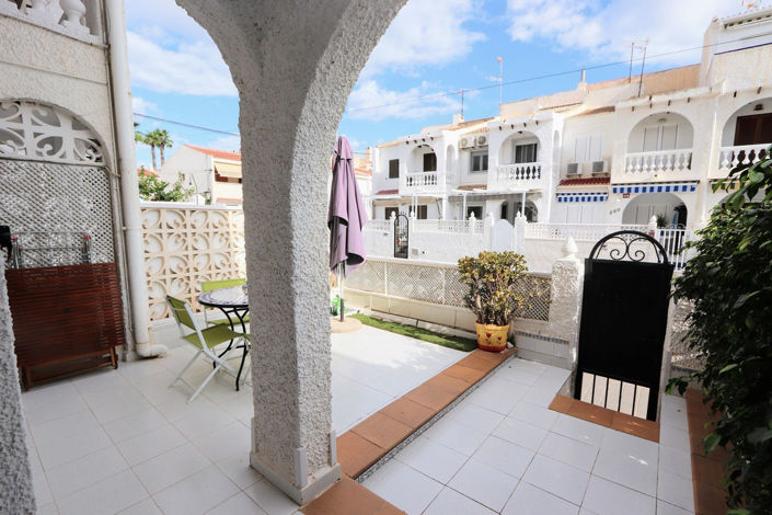 Image No.29-3 Bed Townhouse for sale