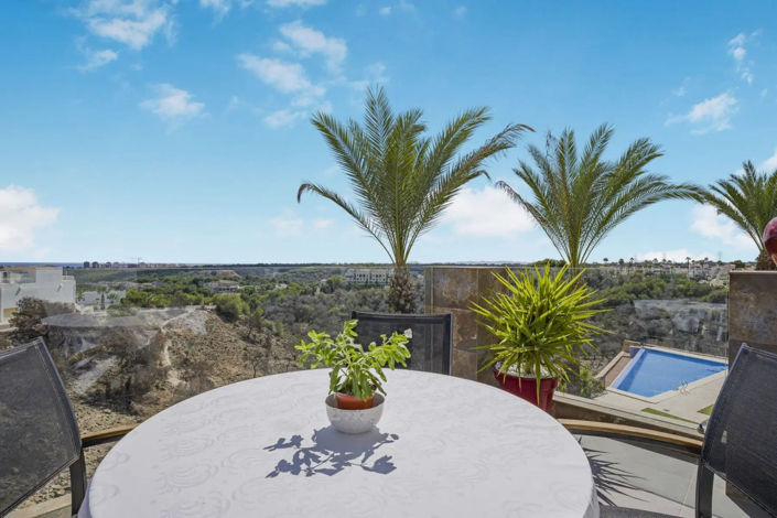 Image No.16-3 Bed Apartment for sale