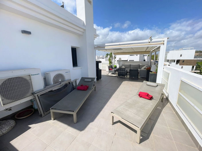 Image No.32-3 Bed Apartment for sale