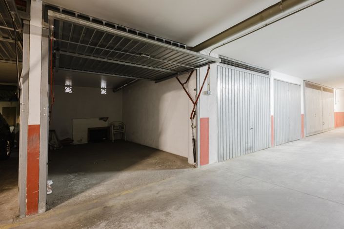 Image No.32-2 Bed Apartment for sale