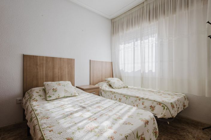 Image No.7-2 Bed Apartment for sale