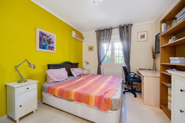 Image No.21-3 Bed Villa for sale