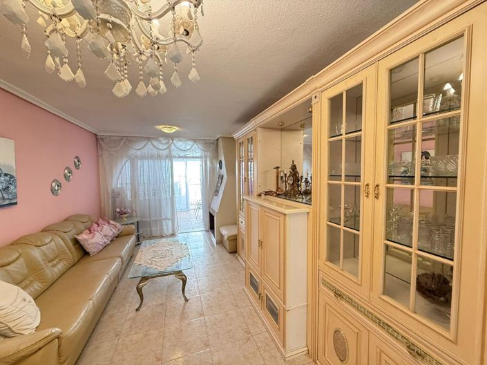 Image No.1-Maison de ville de 2 chambres à vendre à Torrevieja