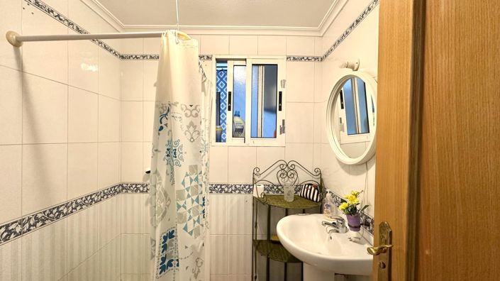 Image No.19-2 Bed Apartment for sale