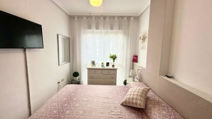 Image No.43-2 Bed Apartment for sale