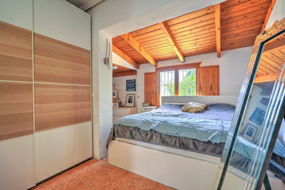 11-20939a0134ad724a8cb2a801094d15a4