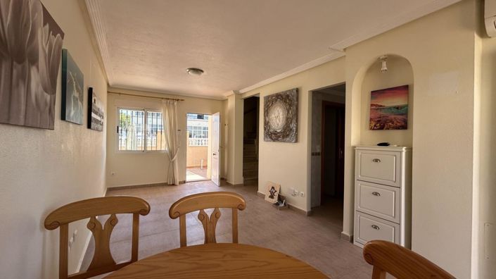 Image No.6-2 Bed Townhouse for sale