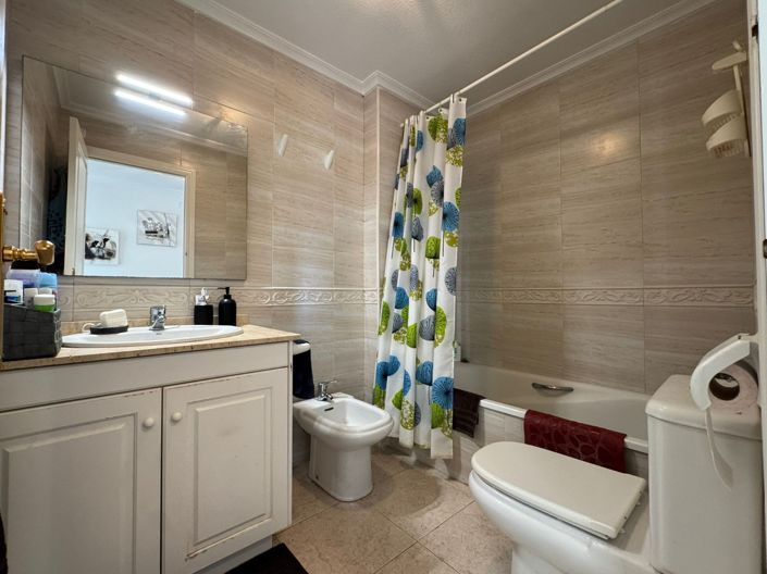 Image No.16-2 Bed Apartment for sale