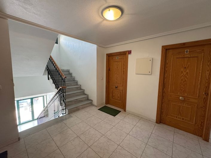 Image No.21-2 Bed Apartment for sale