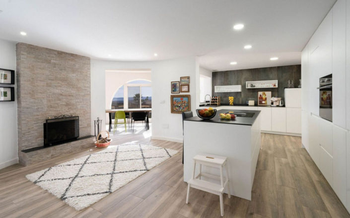 Image No.13-5 Bed House for sale