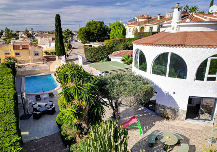 Image No.3-5 Bed House for sale