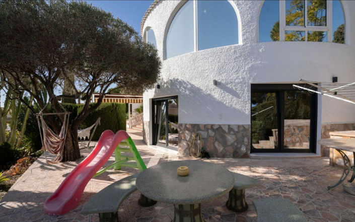 Image No.33-5 Bed House for sale